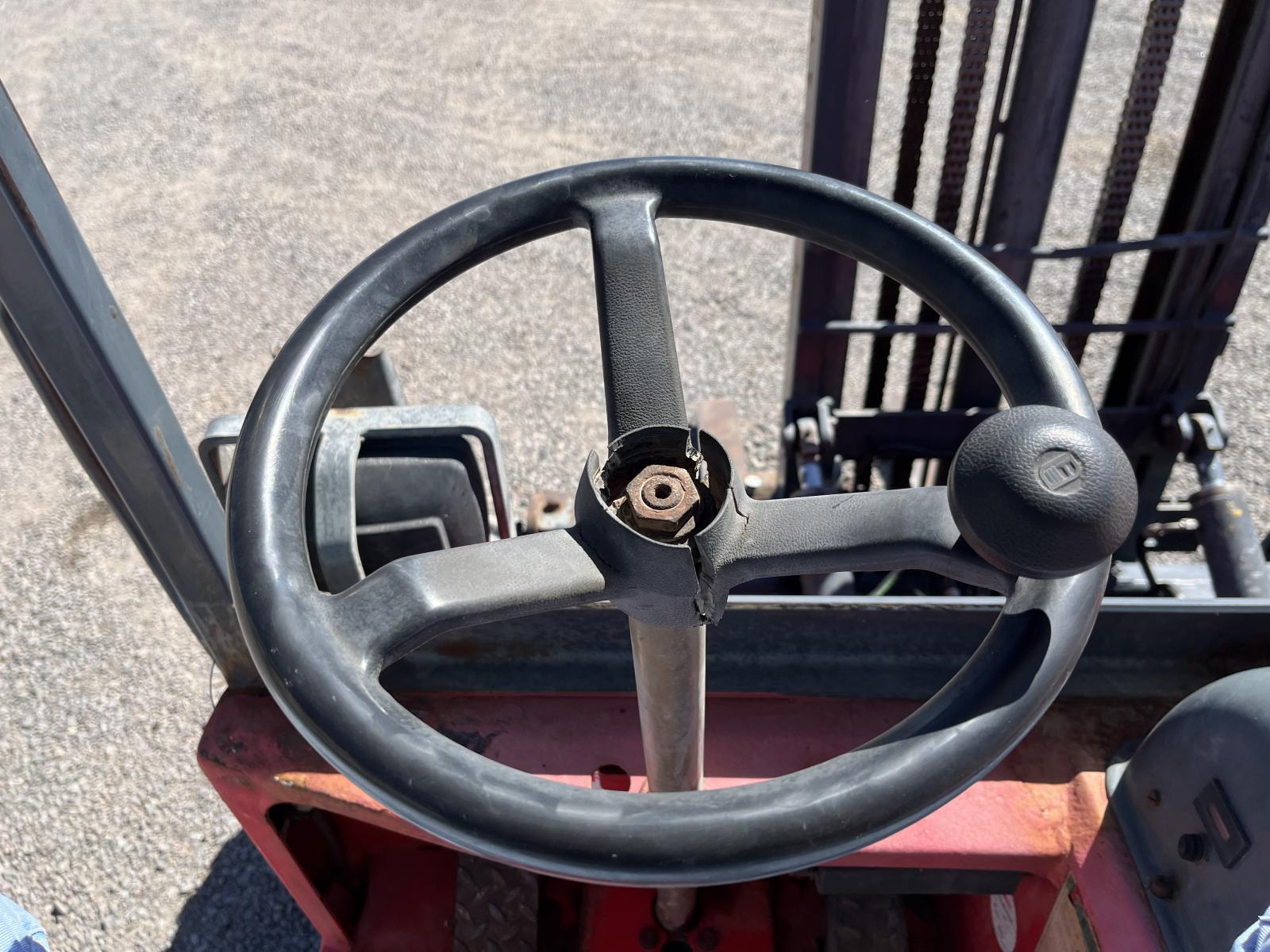 ./imagenes/INVOICE/2019/17438/MOFFETT M55 (10).JPG